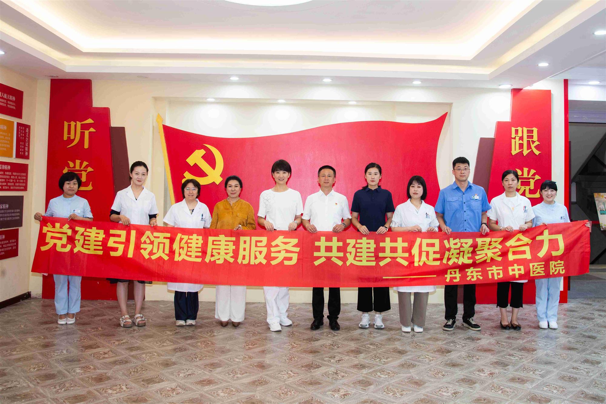 9e825762f78d6dd48f9d3b6dd382973.jpg 9e825762f78d6dd48f9d3b6dd382973.jpg