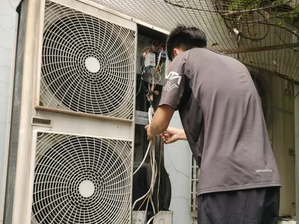 640 (2).webp.png 640 (2).webp.png